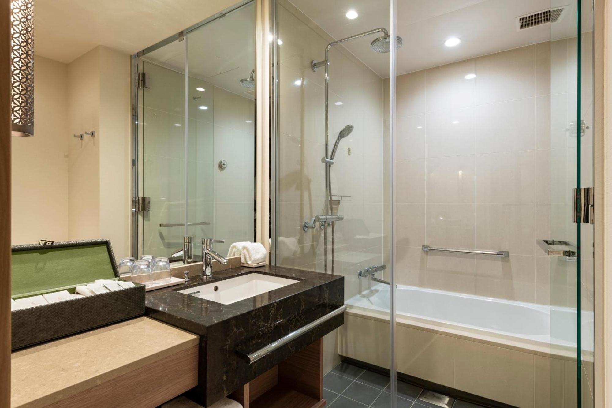Hotel The Celestine Ginza Tokio Zewnętrze zdjęcie